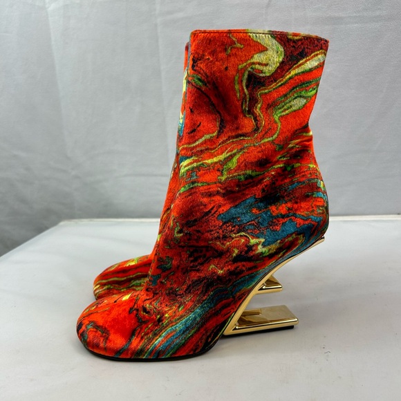 FENDI
Fendi First Printed Wedge Booties - Picture 6 of 10